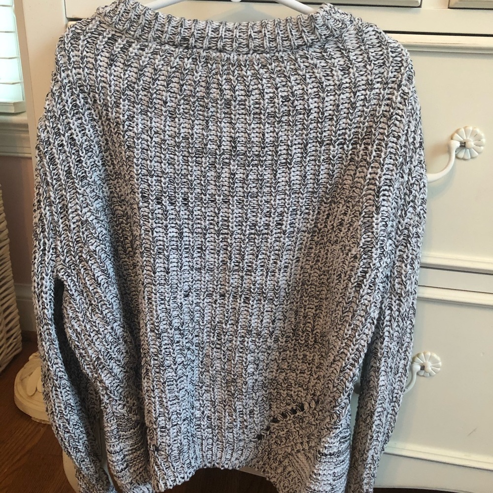 Divided Sweater - Picture 2 of 2